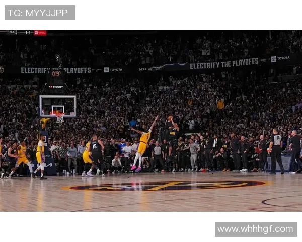 勇士与太阳激战全场精彩录像回顾及赛后分析