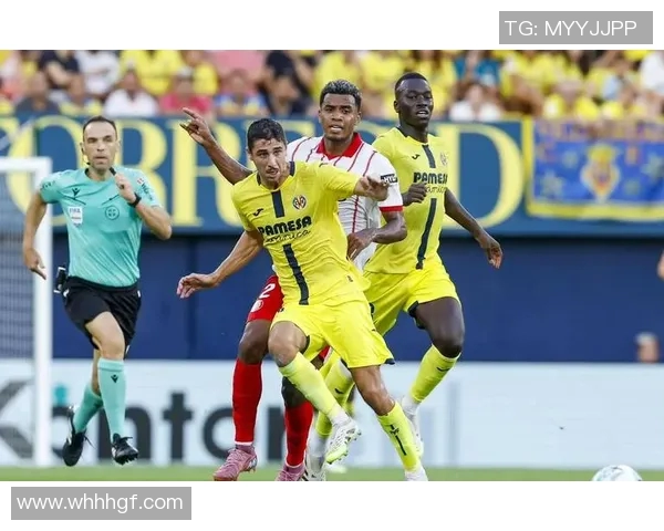 拉斯帕尔与比利亚的精彩对决揭示足球战术与团队合作的魅力